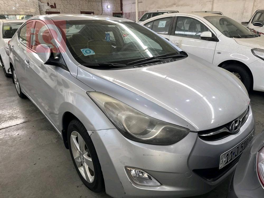 هیوندای ئەلەنترا